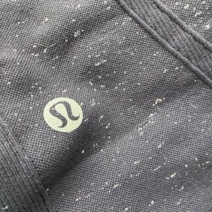 Navy seamless lululemon leggings size 4